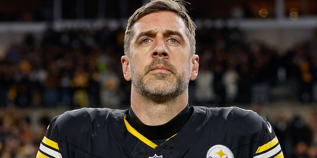 Aaron Rodgers eviscerates Anthony Fauci after pleading the Fifth at Senate  hearing: 'Absolute criminal'