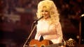 Dolly Parton's favorite Southern dishes, from chicken and dumplings to banana pudding - Fox News