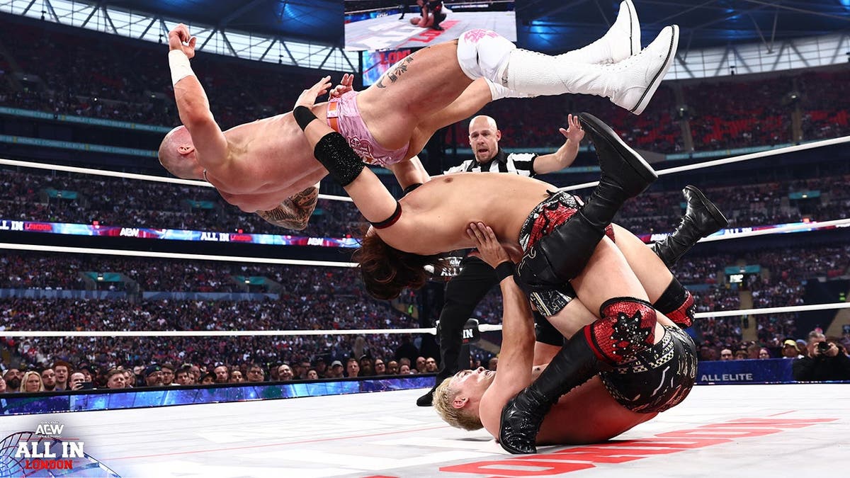 Konosuke Takeshita battles Kyle Fletcher and Kazuchika Okada