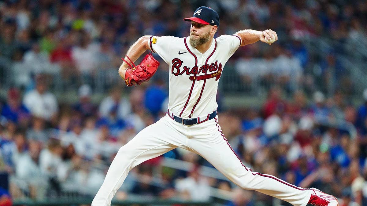 Chris Sale throws a pitch during an MLB game