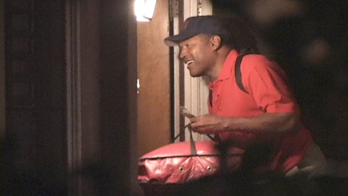 O.J. Simpson delivering pizza.