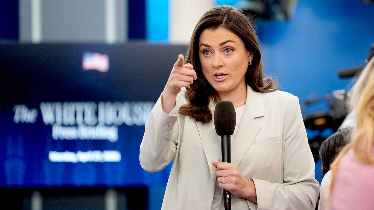 Kristen Holmes reports from White House briefing room.