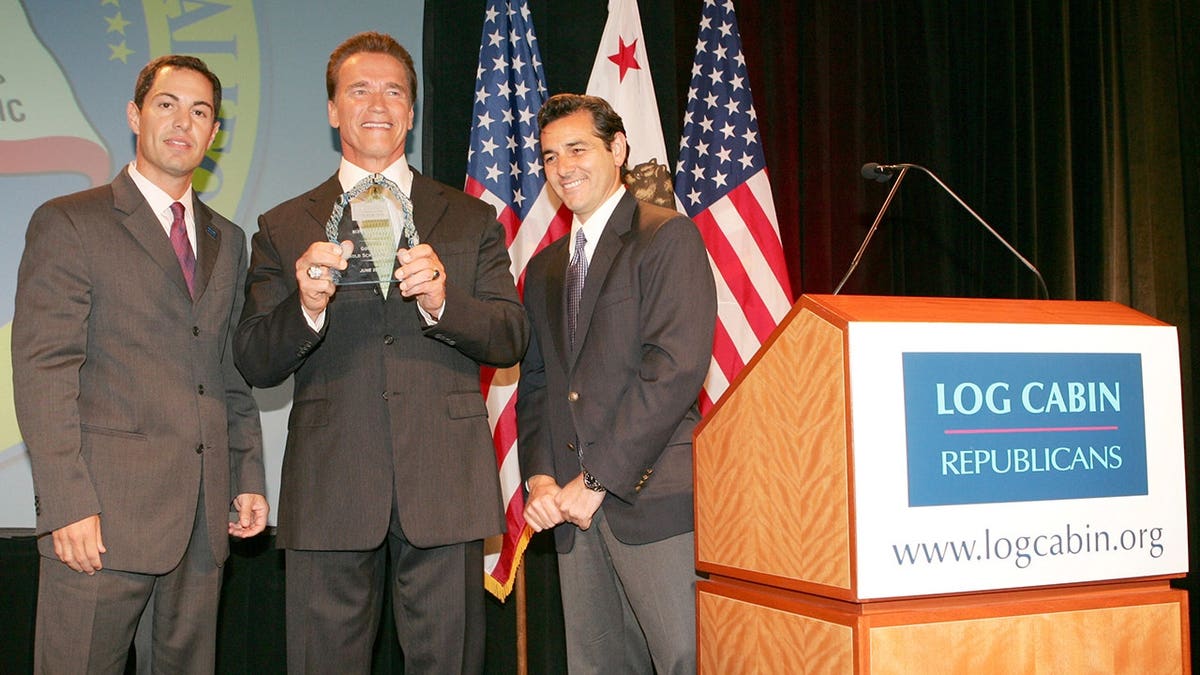 Arnold Schwarzenegger speaks to Log Cabin Republicans