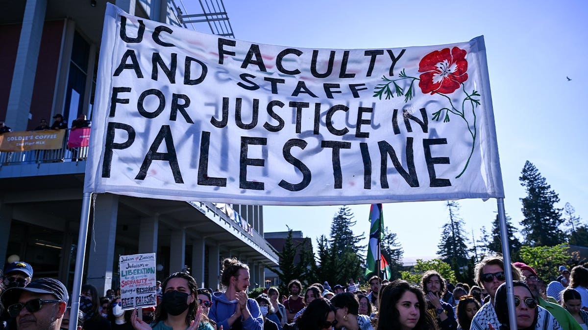 UC faculty and staff protest for Palestine