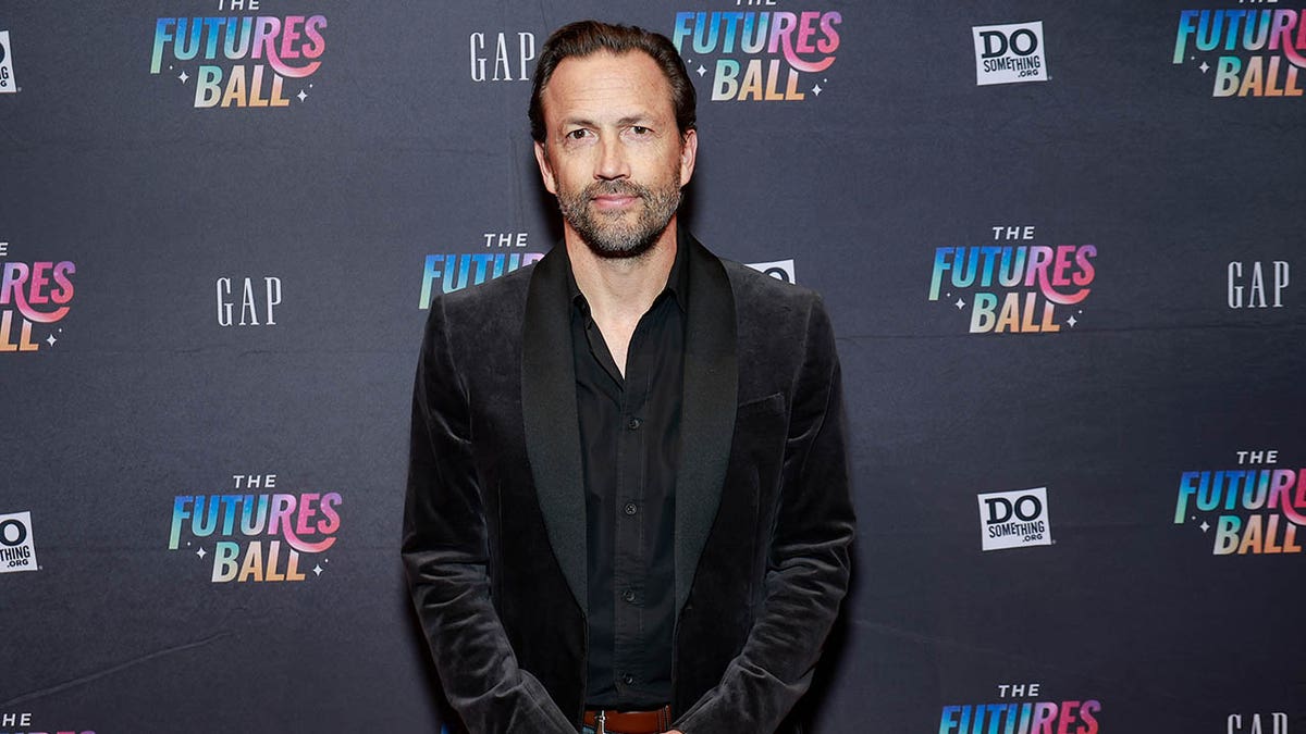 Andrew Shue on a red carpet in 2023