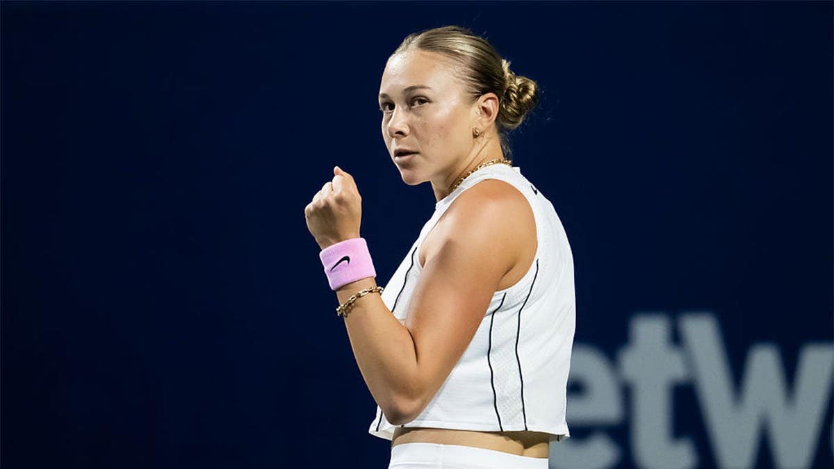 Amanda Anisimova of the United States