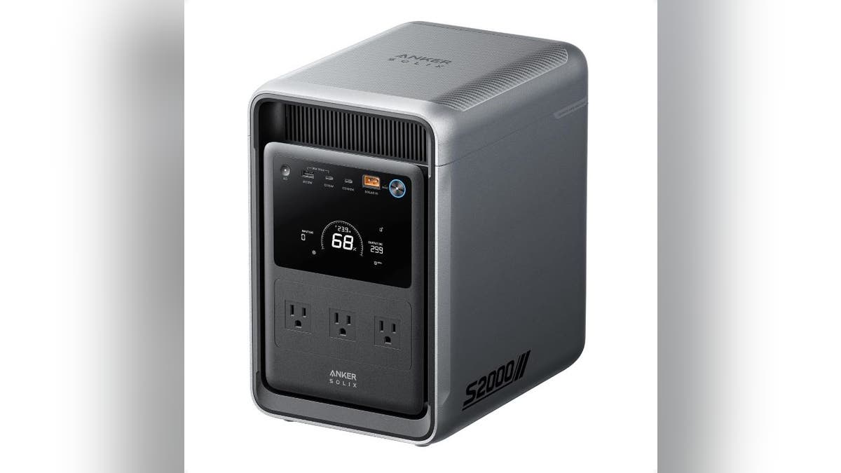 Run your fridge for up to 35 hours during blackouts.