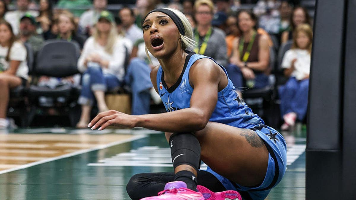 DiJonai Carrington #7 of the Chicago Sky