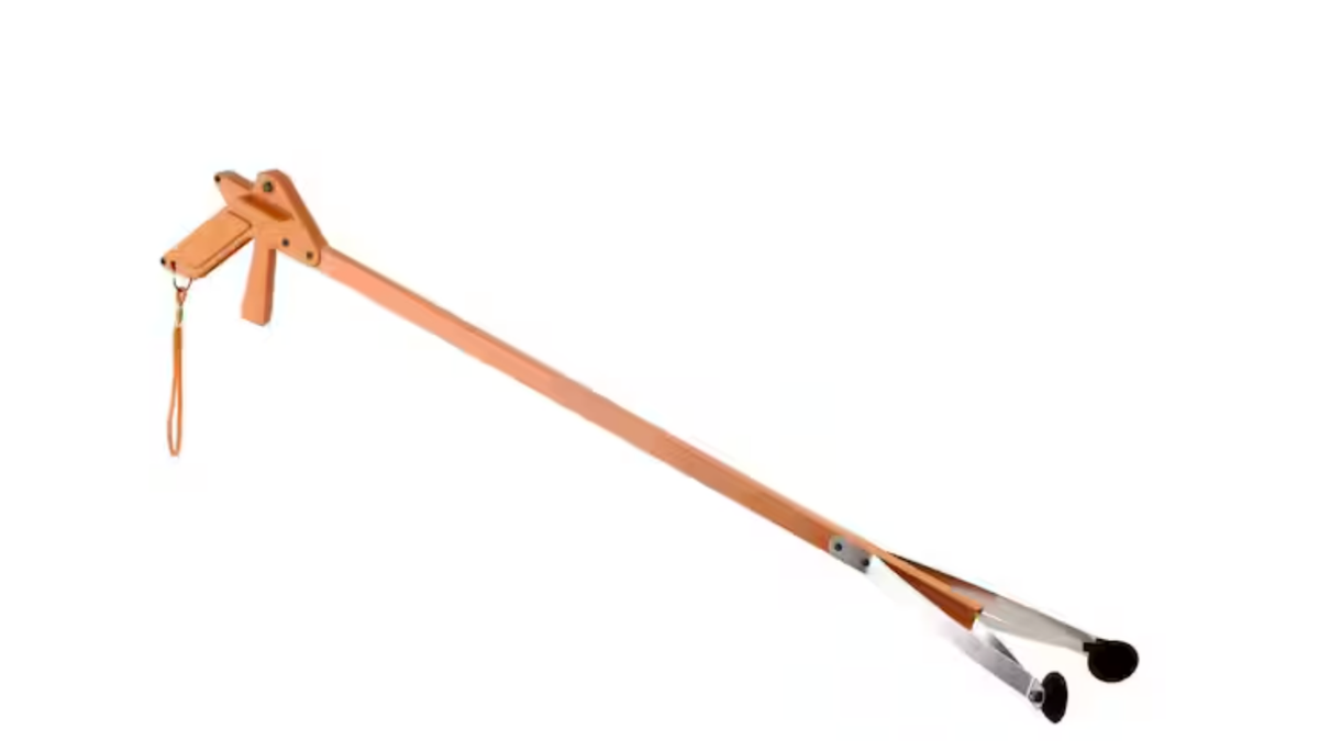 The long 36-inch handle helps grab items without bending.