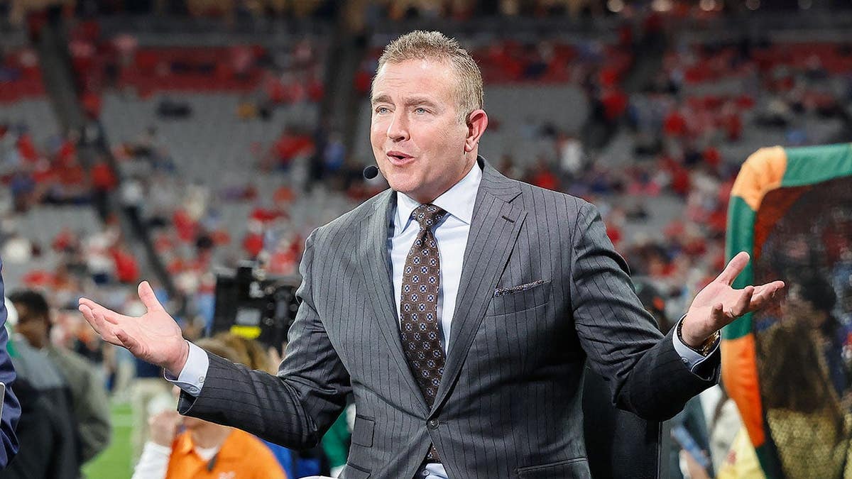 Kirk Herbstreit speaks before the Miami Hurricanes versus Ole Miss Rebels College Football Playoff semifinal.