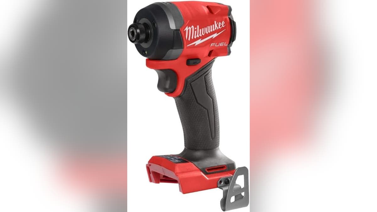 Drive screws and bolts more efficiently.