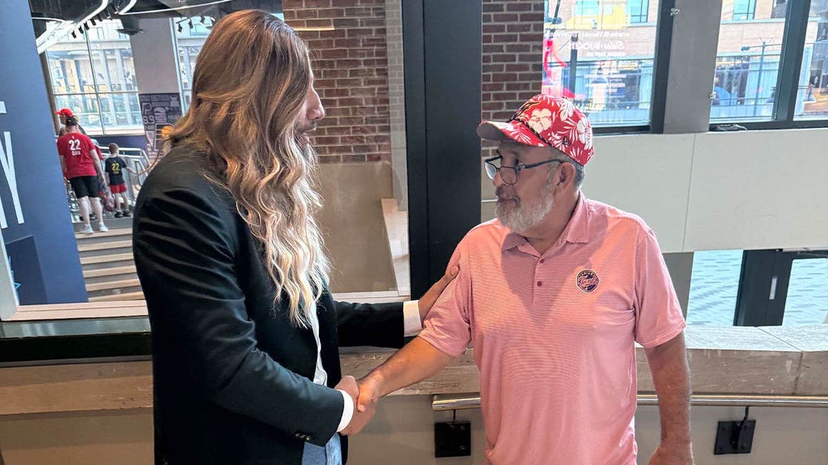 Former NBA player Royce White, who declared for the 2027 WNBA draft, attended a WNBA game in Indianapolis and received a warm welcome from fans, who wanted to shake his hand and get a picture with him.