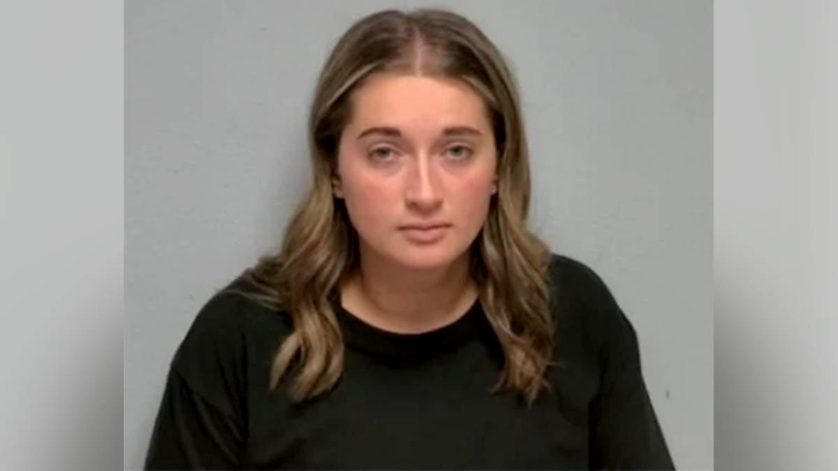 Booking photo of Sadie Flores following her arrest in Graves County, Kentucky