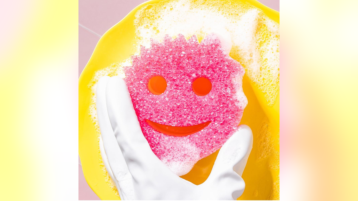 This pack of three sponges is safe to use on all surfaces.