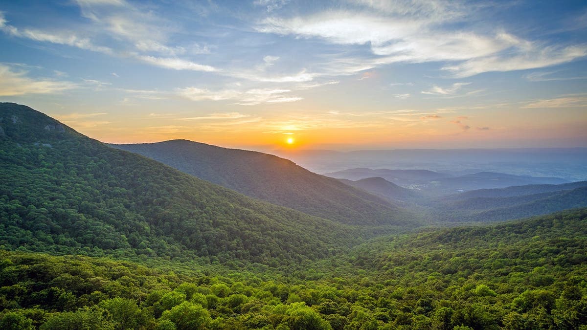 Sunset over Shenandoah Valley and Blue Ridge Mountains from Crescent Rock.