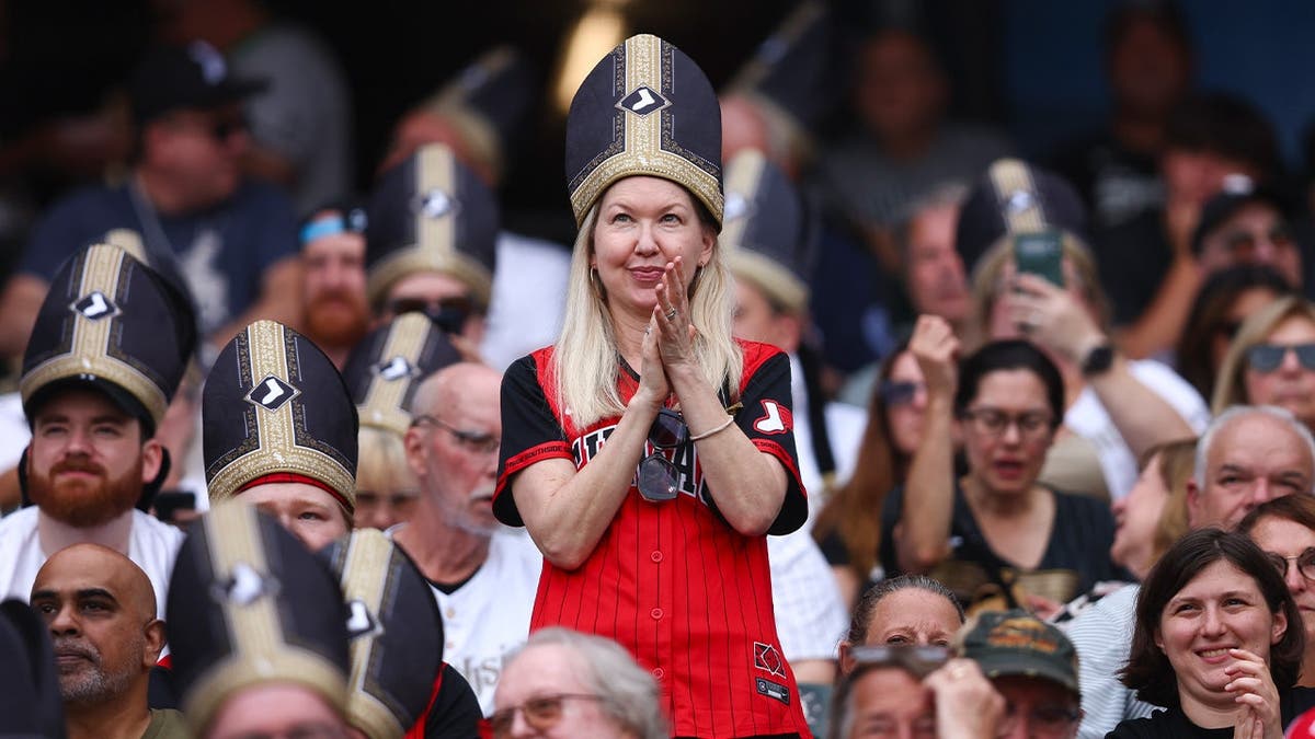The Chicago White Sox gave out highly anticipated Pope hats at a game earlier this month.