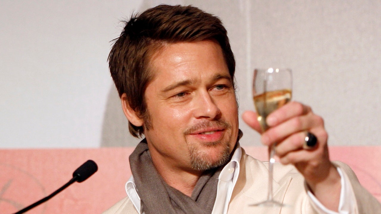 foxnews.com - Melissa Rudy - Brad Pitt says he can drink in 'restrained manner' after 7 sober years, but expert raises red flag