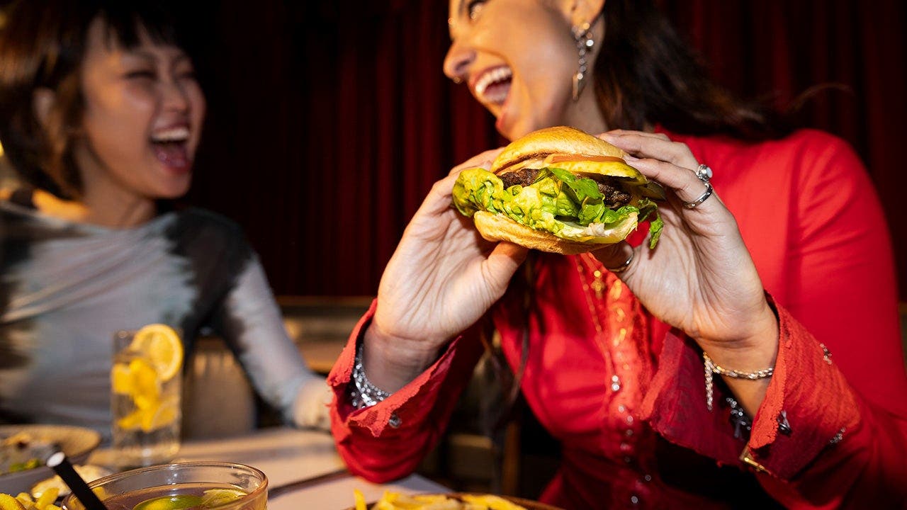 foxnews.com - Teresa Mull - America's best fast-food burger revealed - and it's not available in every state