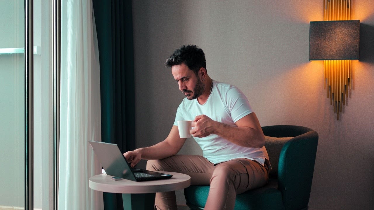 foxnews.com - Kurt Knutsson, CyberGuy Report - Hotel Wi-Fi phishing attack targets Microsoft logins