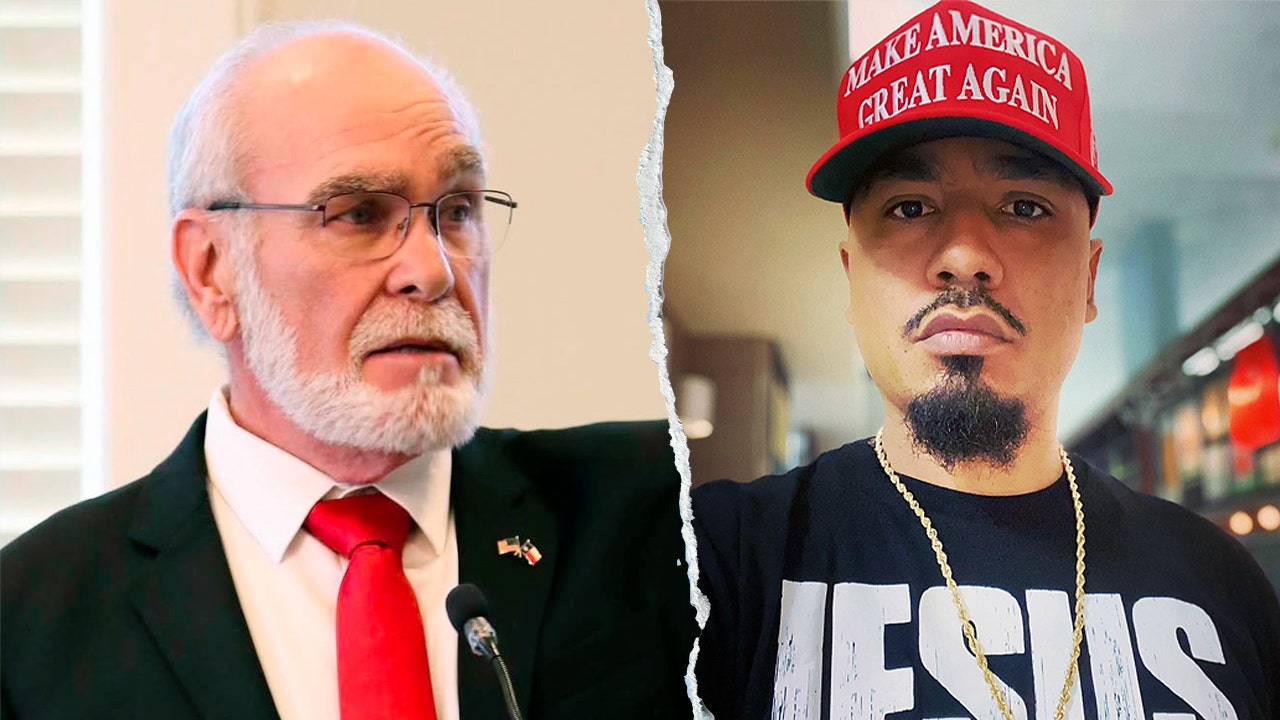 Thumbnail for Texas judge accused of 'doxxing' political critic faces federal lawsuit, growing push to oust him from office