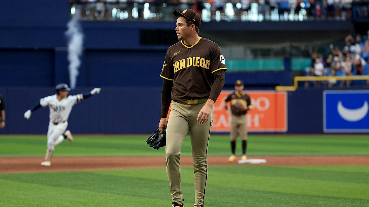 Thumbnail for San Diego Padres swept by Rays after outfielder drops fly ball over the fence for a home run: WATCH