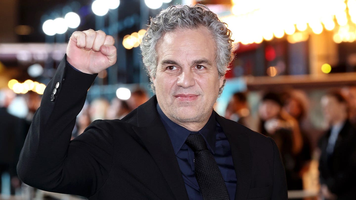 Mark Ruffalo responde a Paramount por la ‘espantosa’ acusación de antisemitismo vinculada a las críticas a la fusión de Ellison