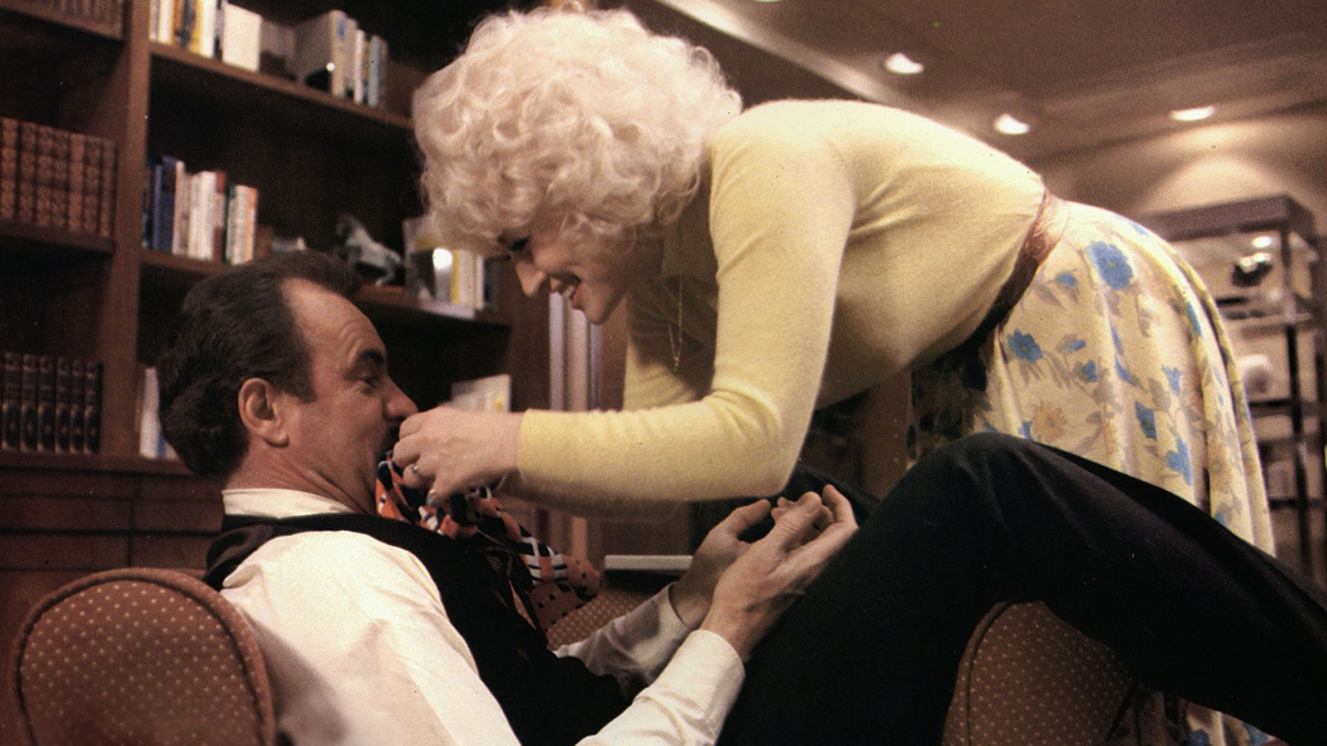 Dolly Parton in a scene from "9-5."