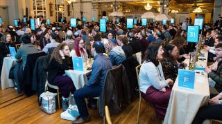 As AI reshapes dating, a Jewish organization is betting on the return of the human matchmaker