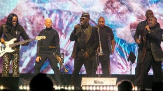 Earth, Wind & Fire abruptly postpones show after band member’s medical emergency