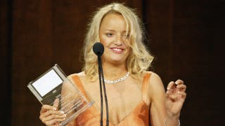 ‘The Office’ star Lucy Davis ‘at peace’ with 'incurable' cancer diagnosis after nearly ignoring warning sign