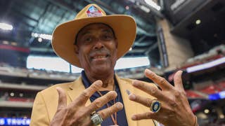 Oilers legend Robert Brazile on fishing, wild Bum Phillips advice and how Howard Cosell coined Dr. Doom
