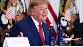 El presidente Trump da un empujón a la «Ley de Protección de los Deportes Universitarios» mientras el Senado trabaja para aprobarla