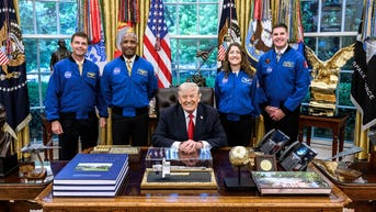 Moon crew that shattered Apollo 13 record set to receive rare recognition from Trump - Fox News