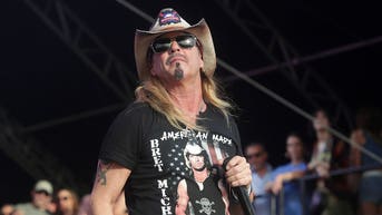 Bret Michaels pulled from remaining tour dates per doctor's urgent orders - Fox News