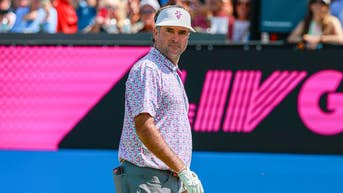 Bubba Watson dares heckler to 'say something' in wild on-course confrontation - Fox News