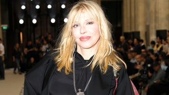 Famed &rsquo;90s rocker says she nearly died after her body suddenly &lsquo;exploded&rsquo; - Fox News