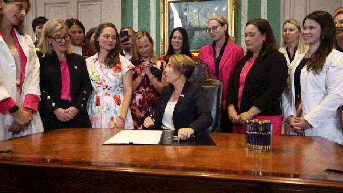 Applause erupts as Democratic governor signs law allowing abortion up to birth - Fox News