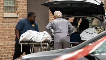 Los vecinos llevaban meses quejándose del olor… hasta que las autoridades entraron en la casa - Fox News