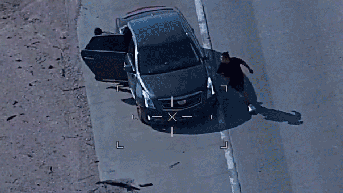 100-mph chase ends with suspected smugglers bailing out, sprinting across highway - Fox News