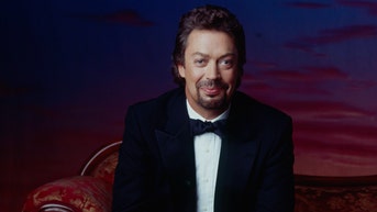 Tim Curry, 'Rocky Horror Picture Show' star and Hollywood icon, dead at 80 - Fox News