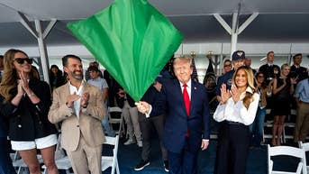 Donald Trump waves a patriotic green flag and the liberals are furious, Bubba Wallace locks up & 'F–K HIM!' - Fox News