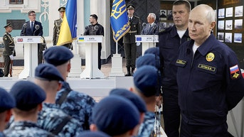 Expert says Putin ‘panicked’ as Ukraine’s deep strikes push war further into Russia - Fox News
