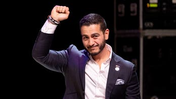Biden-world veteran issues stark warning about Abdul El-Sayed as he crosses party lines