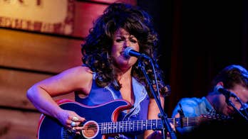 Country star Hannah Dasher says famous, married celebrity once slid into her DMs