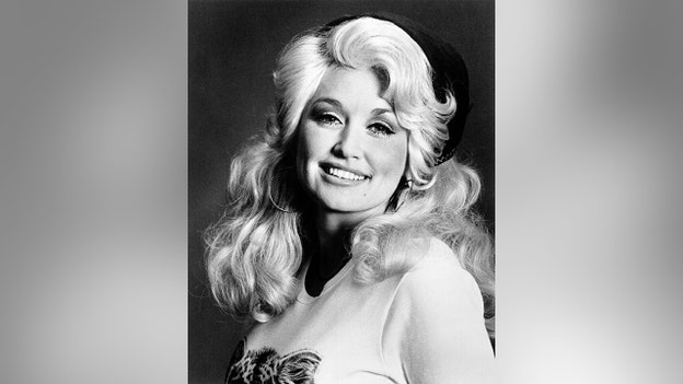 Priscilla Presley reveals Elvis sang Dolly Parton classic after their divorce