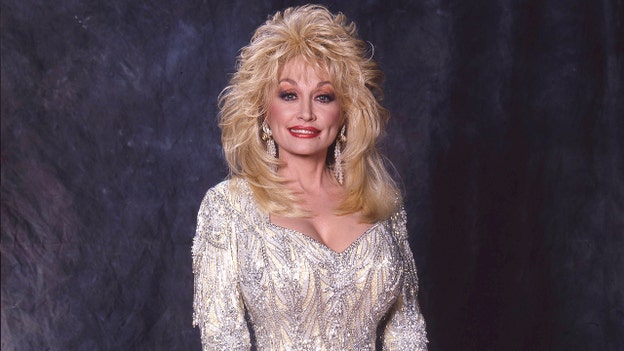 Dolly Parton once shared which song she would like people to sing at her funeral