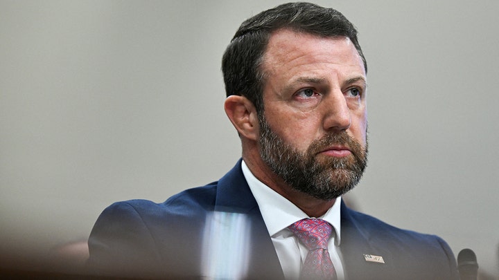 Mullin says primary border wall from Pacific to Gulf to be completed next year