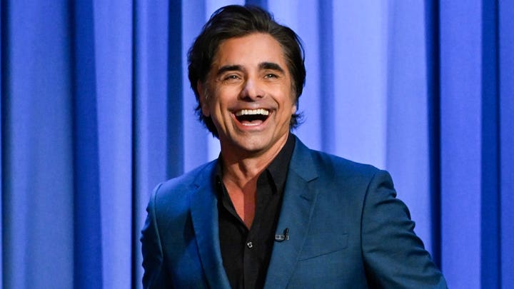 John Stamos shares hilarious Dean Martin encounter in Hollywood