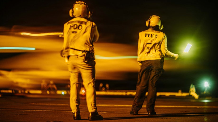 Flight deck of the USS George Washington