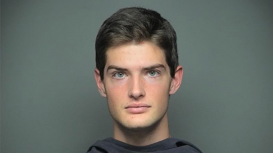 samuel-carlisle-foto-policial-destrucción-de-una-cámara-flock-condado-de-chester.jpg